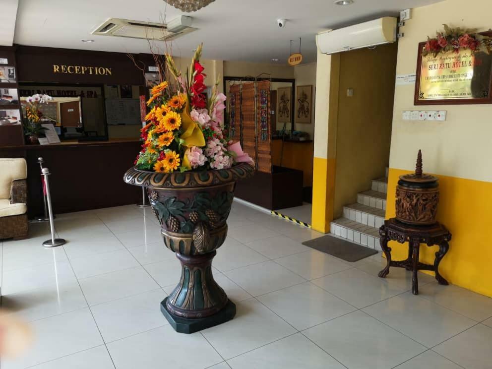 Seri Ratu Hotel & Spa Port Dickson Ngoại thất bức ảnh